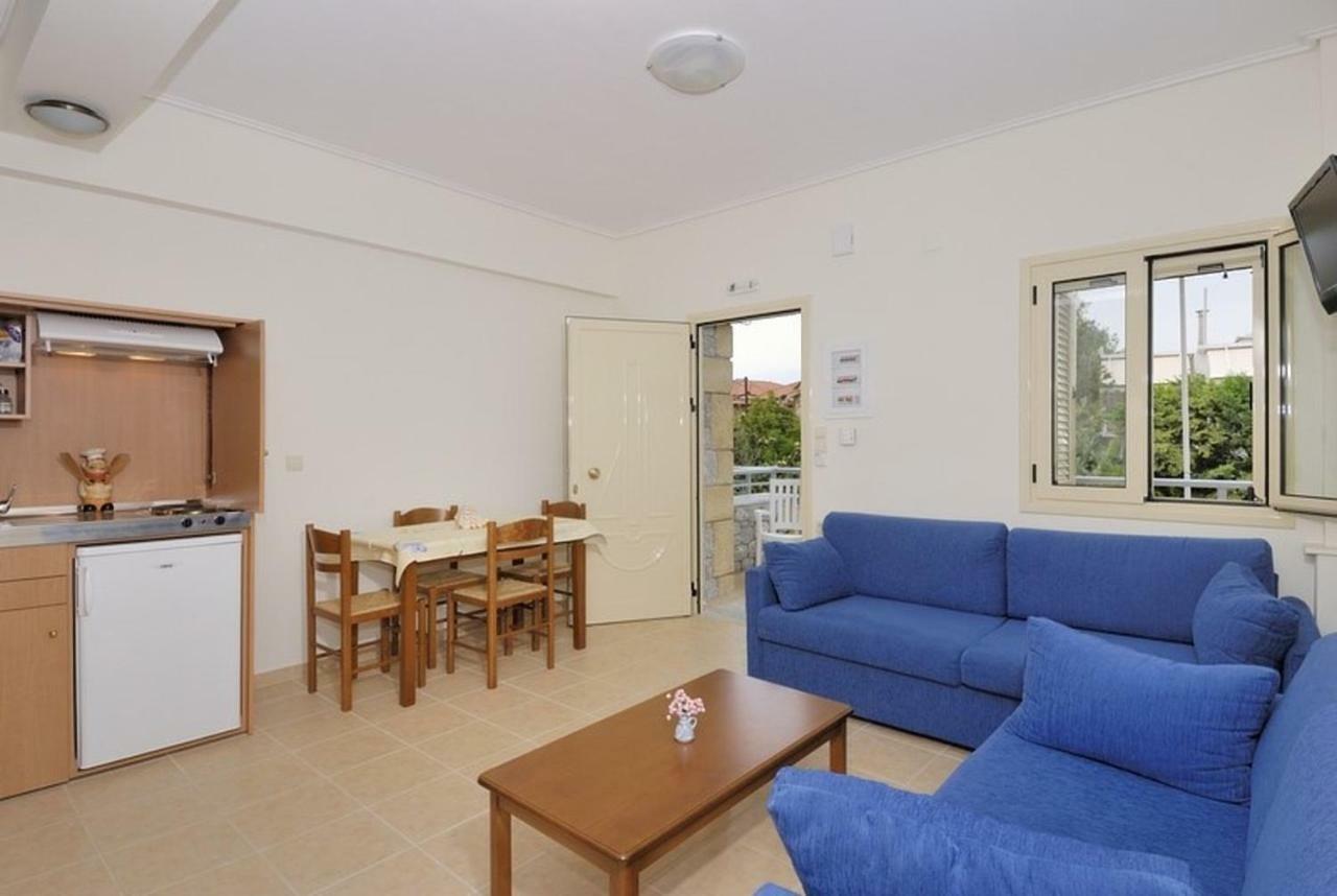 Manoleas Villas - Apartment 4 Stoupa Exterior photo