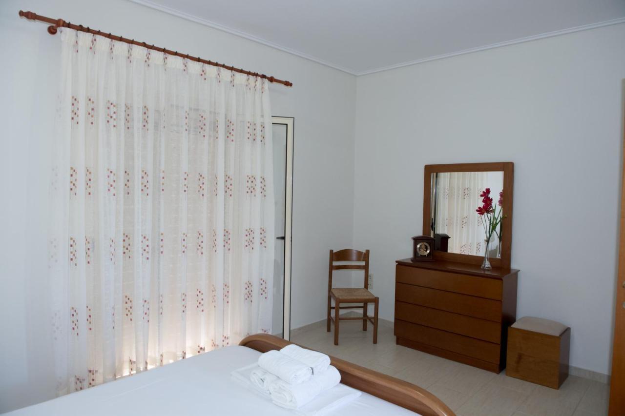 Manoleas Villas - Apartment 4 Stoupa Exterior photo